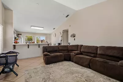 214 Shadywood Avenue, Lathrop, CA 95330 - Photo 5