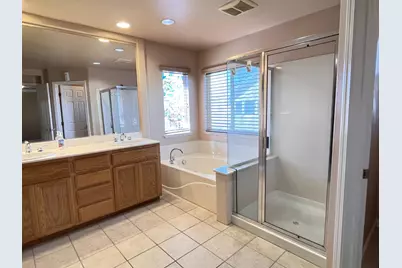 91 Portico Lane, Tracy, CA 95377 - Photo 17