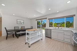 8351 Carrick Ct, Citrus Heights, CA 95610 - Photo 17