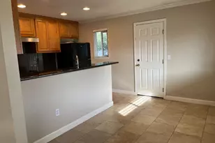 533 N 1st Ave, Oakdale, CA 95361 - Photo 5
