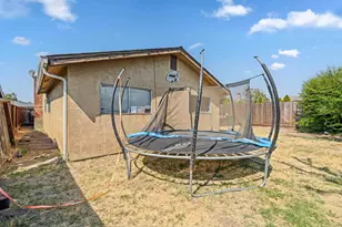 1122 Sapphire Way, Manteca, CA 95336 - Photo 25