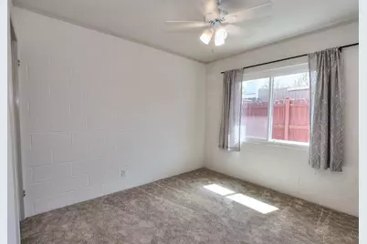4920 Cibola Way, Sacramento, CA 95820 - Photo 35