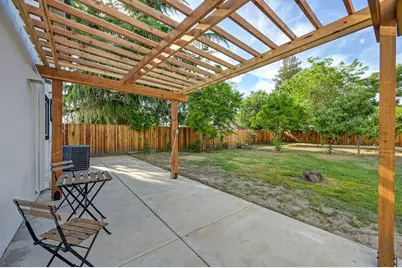 2776 Bridgeford Drive, Sacramento, CA 95833 - Photo 31