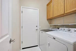209 Wisteria Ct, Roseville, CA 95678 - Photo 17