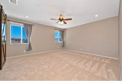 9081 Royal Gorge Loop, Roseville, CA 95747 - Photo 19
