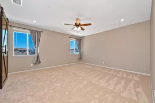 9081 Royal Gorge Loop, Roseville, CA 95747 - Photo 19