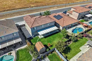 9081 Royal Gorge Loop, Roseville, CA 95747 - Photo 33