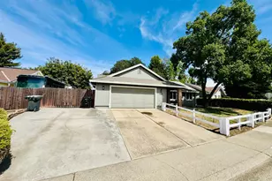 1530 Vista Creek Dr, Roseville, CA 95661 - Photo 3
