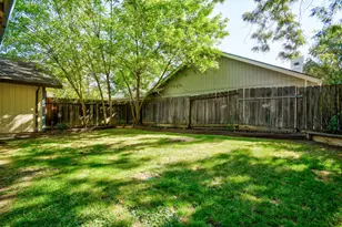 9473 Alabaster Dr, Elk Grove, CA 95758 - Photo 29