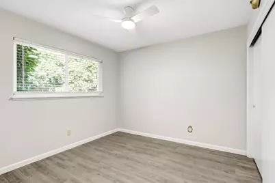 9049 Rosewood Drive, Sacramento, CA 95826 - Photo 19