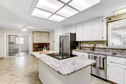 9049 Rosewood Drive, Sacramento, CA 95826 - Photo 9