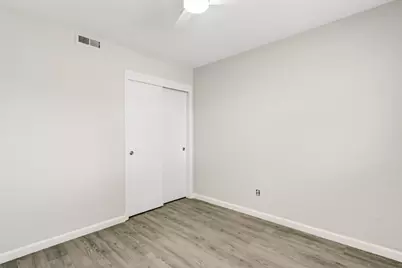 9049 Rosewood Drive, Sacramento, CA 95826 - Photo 27