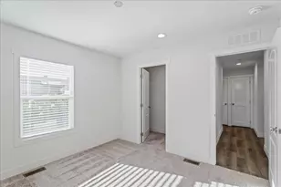 Playground Way, Modesto, CA 95355 - Photo 23