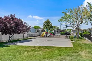 Playground Way, Modesto, CA 95355 - Photo 31