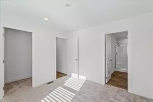 Playground Way, Modesto, CA 95355 - Photo 23