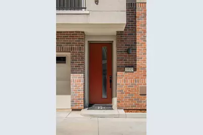 3332 S Street, Sacramento, CA 95816 - Photo 1