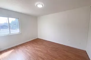 6920 Briggs Dr, Sacramento, CA 95828 - Photo 13