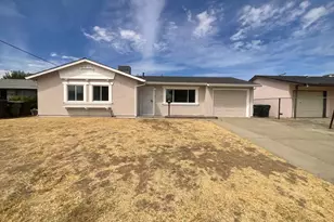 6920 Briggs Dr, Sacramento, CA 95828 - Photo 1