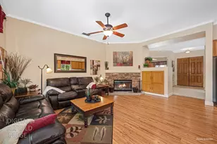 897 Palmer Cir, Folsom, CA 95630 - Photo 9