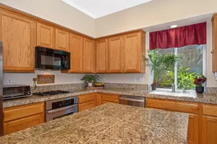 897 Palmer Cir, Folsom, CA 95630 - Photo 15