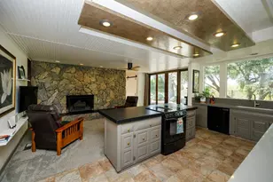 820 Charles St, Hughson, CA 95326 - Photo 9