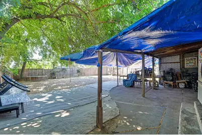 400 Leitch Avenue, Sacramento, CA 95815 - Photo 25