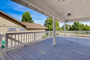 18098 Lake Forest Dr, Penn Valley, CA 95946 - Photo 41