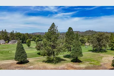18098 Lake Forest Drive, Penn Valley, CA 95946 - Photo 5