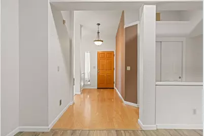 9236 Whittemore Drive, Elk Grove, CA 95624 - Photo 13