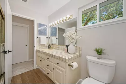 832 Piccadilly Circle, Sacramento, CA 95864 - Photo 37