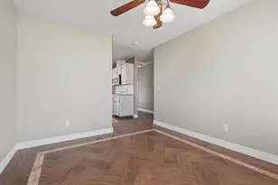 3031 W Loyola Ct, Visalia, CA 93277 - Photo 15