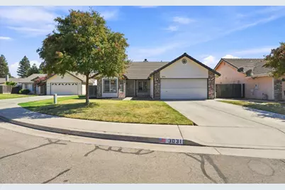 3031 W Loyola Court, Visalia, CA 93277 - Photo 1