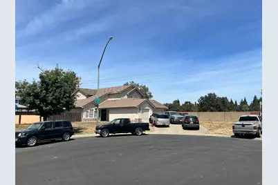 737 Redfield Avenue, Modesto, CA 95357 - Photo 3