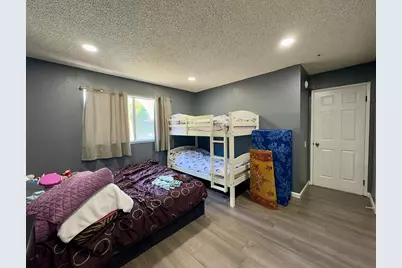 5813 Bamford Drive, Sacramento, CA 95823 - Photo 7