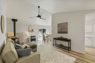 114 Evelyn Ct, Woodbridge, CA 95258 - Photo 5