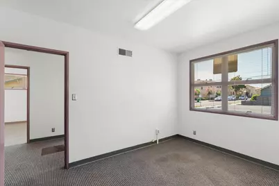300 W Oak Street, Lodi, CA 95240 - Photo 53