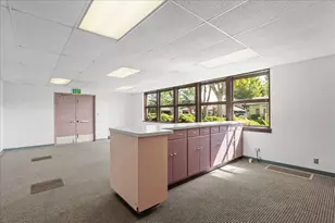 300 W Oak St, Lodi, CA 95240 - Photo 21