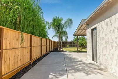 942 W Childs Avenue, Merced, CA 95341 - Photo 75