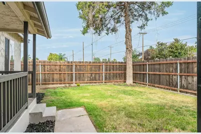 942 W Childs Avenue, Merced, CA 95341 - Photo 9