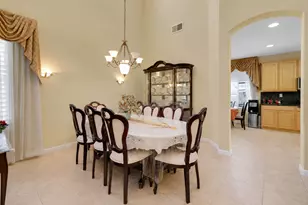 5018 Crest Dr, Sacramento, CA 95835 - Photo 7