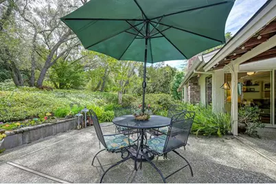 9485 Oak Leaf Way, Granite Bay, CA 95746 - Photo 27