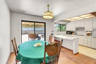 8642 Everglade Dr, Sacramento, CA 95826 - Photo 11