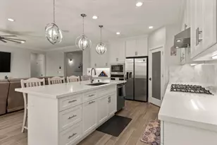 6704 Shorewood Ln, Stockton, CA 95219 - Photo 17
