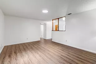 6500 Harley Way, Sacramento, CA 95828 - Photo 11