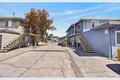 3904 43rd Avenue, Sacramento, CA 95824 - Photo 5