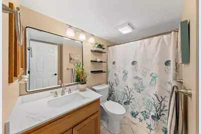 8810 Laguna Star Drive, Elk Grove, CA 95758 - Photo 43