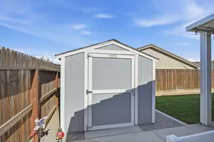 2010 Palazzo Ct, Los Banos, CA 93635 - Photo 19