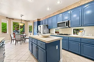 400 Listowe Dr, Folsom, CA 95630 - Photo 13