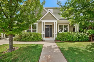 1014 Santa Ynez Way, Sacramento, CA 95816 - Photo 1
