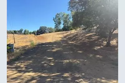 8223 Pardini Place, Valley Springs, CA 95252 - Photo 9
